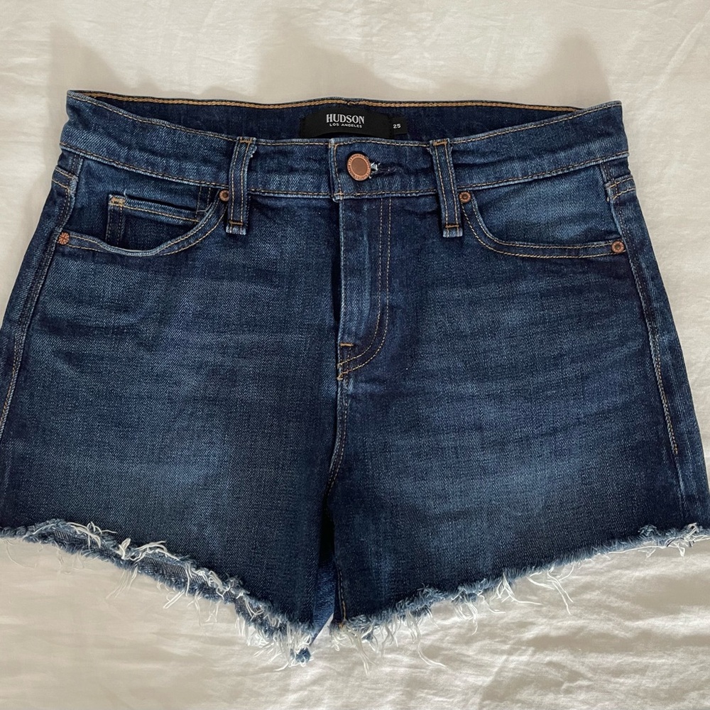 Hudson Women’s Gemma Mid Rise Cut Off Denim Jean Shorts Sz. 25 Dark Blue Wash